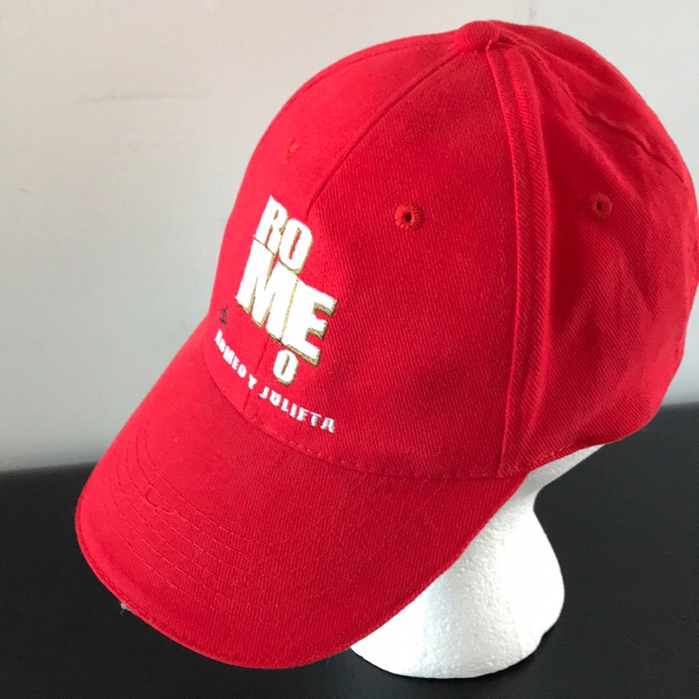 Red hat - Picture 4 of 4